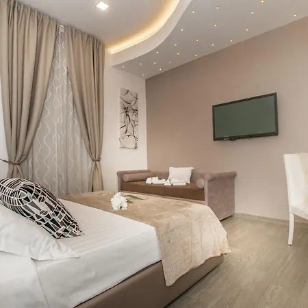 Elenoire & بيت ضيافة روما